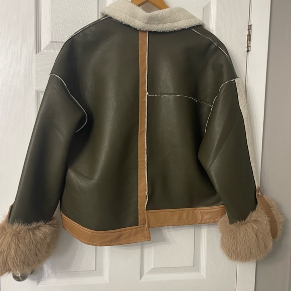 Unique faux, leather and fur jacket - Picture 3 of 4